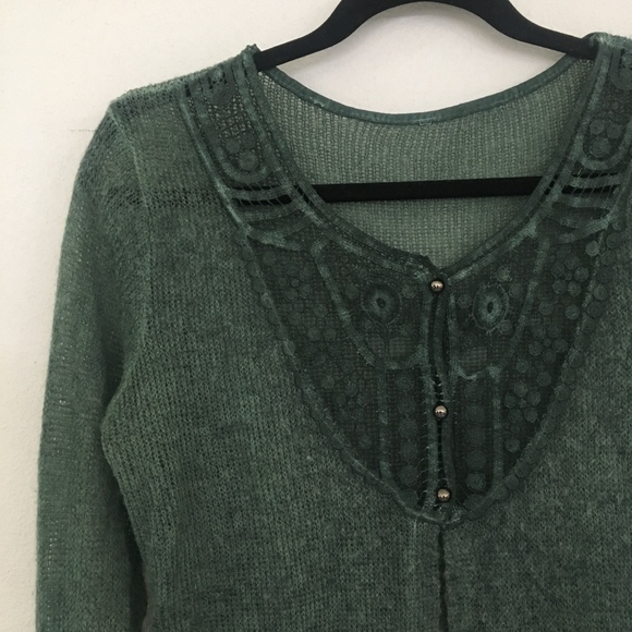 Emerald Green Crochet Wool Cardigan Made in Italy - Picture 2 of 6